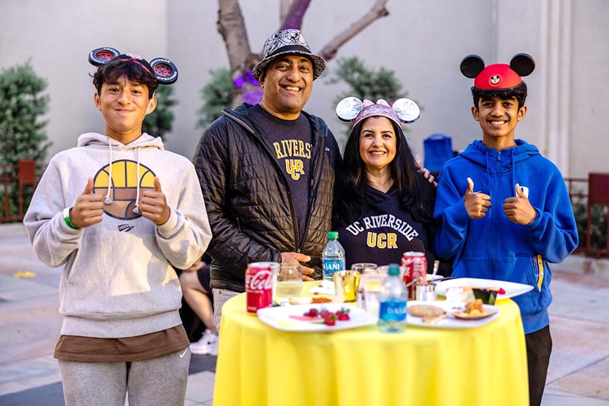 Alumni and family at UCR's 2024 Alumni Disney Event